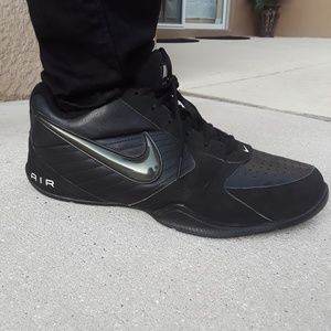 Nike Air Baseline Low Basketball shoes Mens 11.5